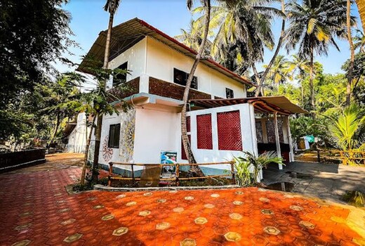 ARTKARNA FARM STAY