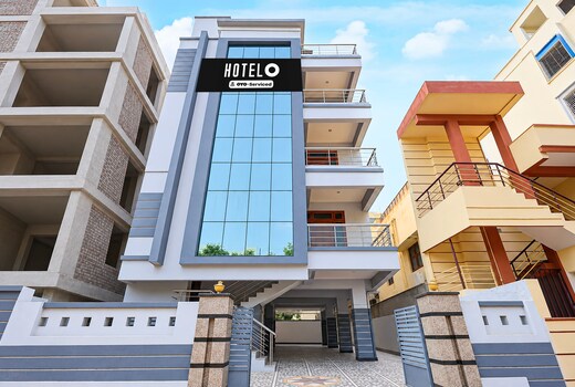 Hotel O Venkojipalem Junction