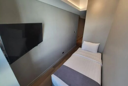 Infinity Tower Suites
