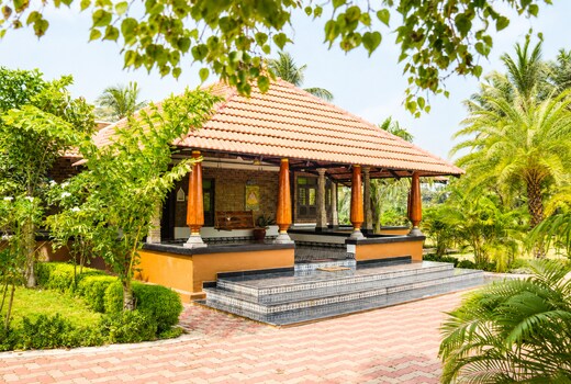 Chettinad Villa 2BR Near ECR -Chennai by Homeyhuts