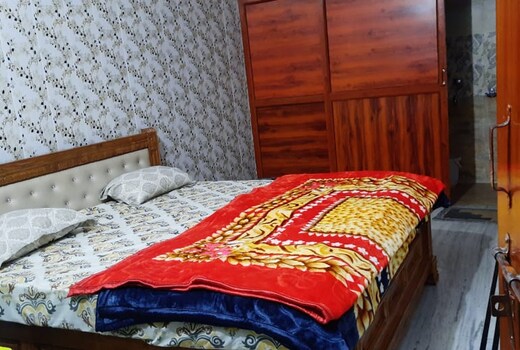 Radha Rani Home Stay