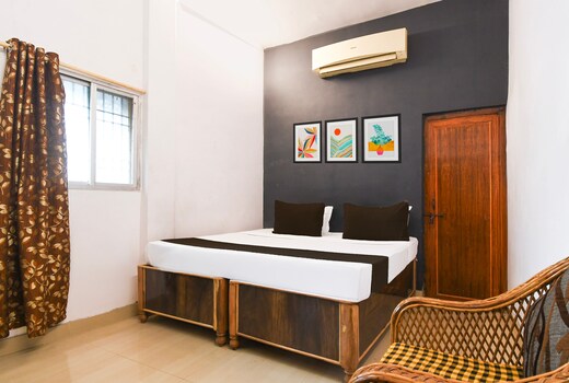 Hotel O Dev Home Stay
