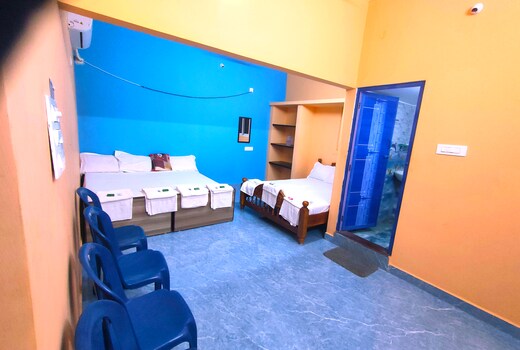 Pushpa Mahal A/C & Pushpa Residency