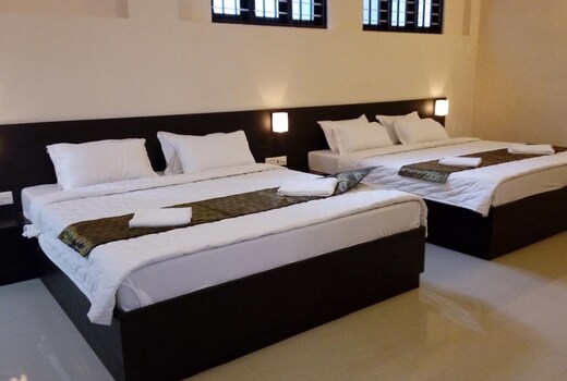 Charles Premier Inn