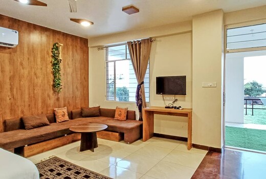 Tulsi Hill |Entire 3 BHK Villa
