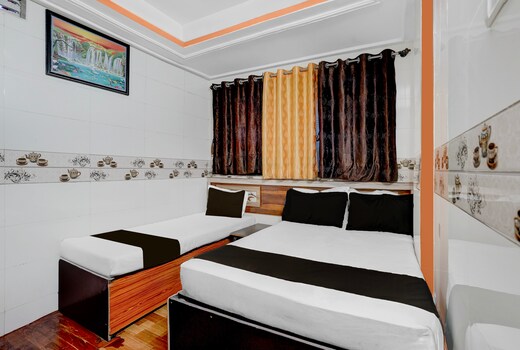 Hotel O Sai Laxmi