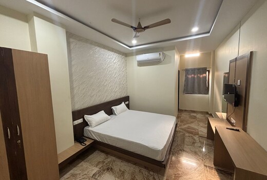 Muskan Hotel and restro