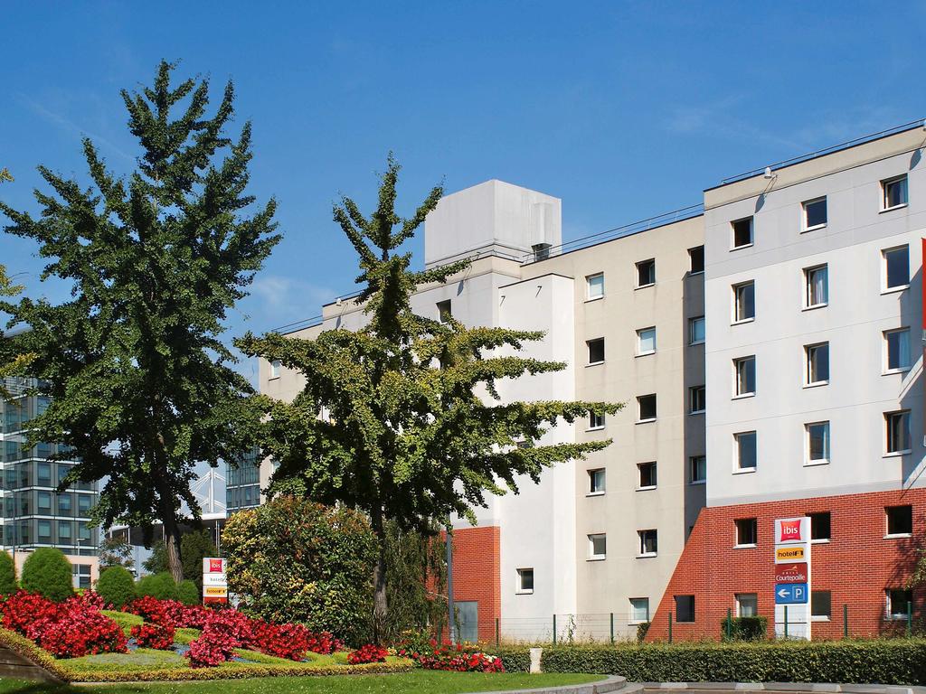 ibis Saint Denis Stade Sud