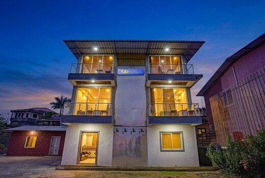 FabHotel Aayras Heritage Resort