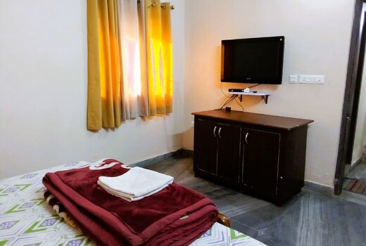 Ganapati Guest House