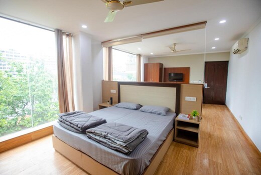 Covie Nehru Place 50