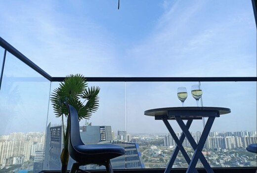 Luxurious Suite 21st top floor by Galaxy Studio