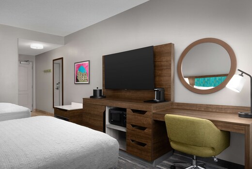Hampton Inn & Suites Durham North I-85