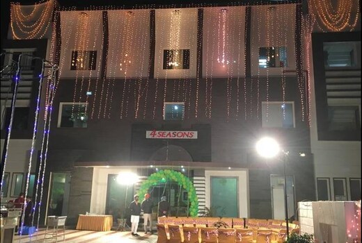 HOTEL 4 SEASONS