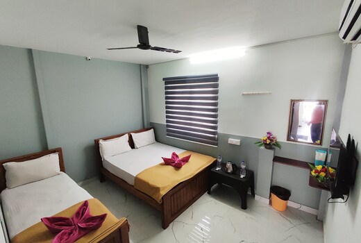 Sri Aksha Residency near Isha - Adiyogi