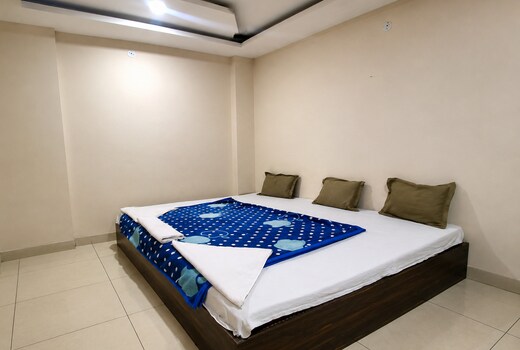 Sadnika Guest House