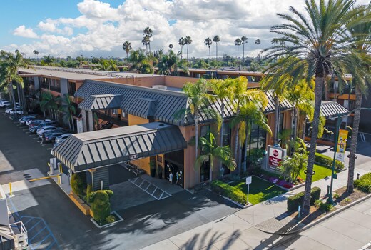 Best Western Plus Stovall's Inn