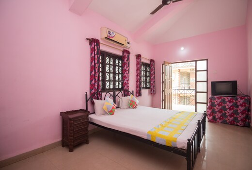 Paradise rooms