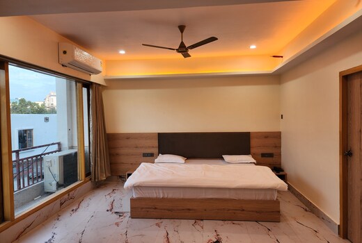 Ashoka Hotel