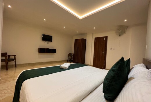 AYYAR RESIDENCY
