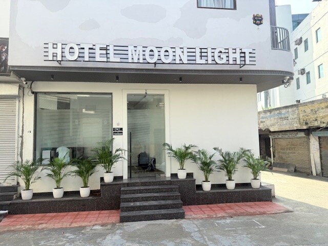 Hotel Moon Light