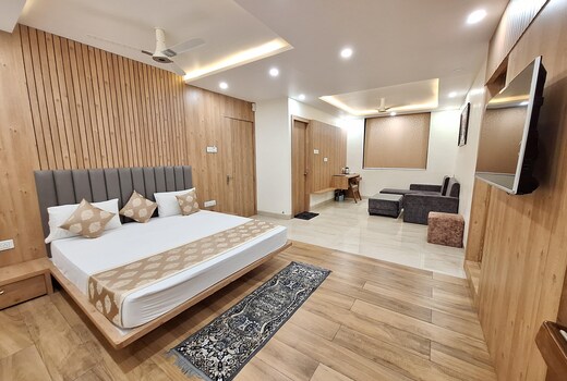 Hotel Krishna Pride