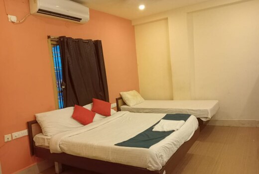 Vishnu Padham Home Stay