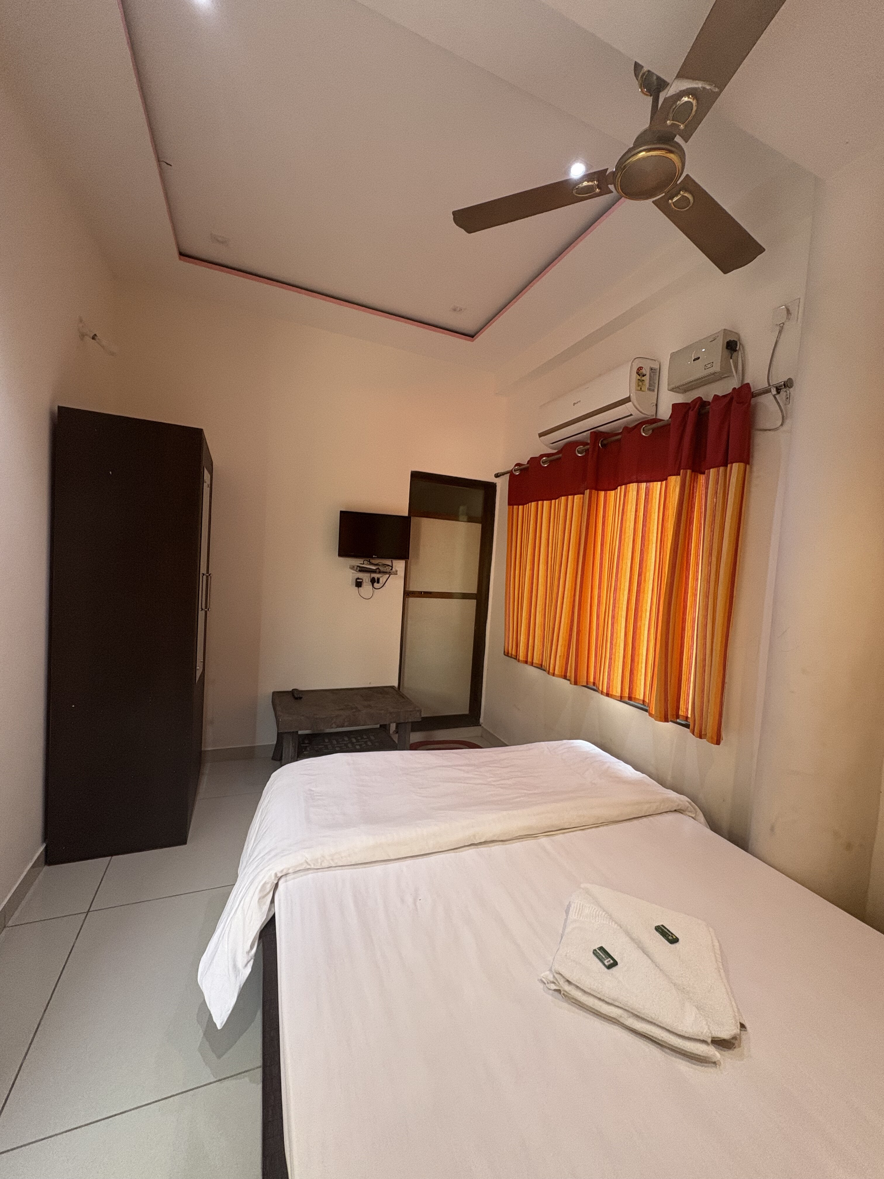 Suryansh Beach Resort