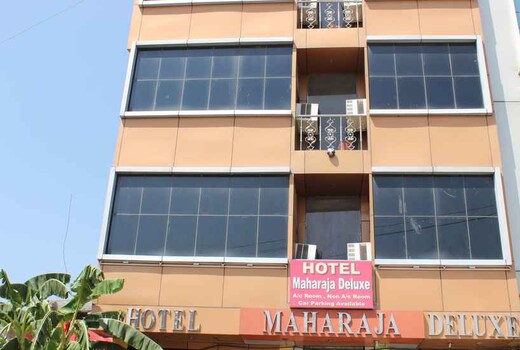 Hotel Maharaja Deluxe