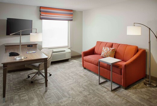 Hampton Inn Garden City