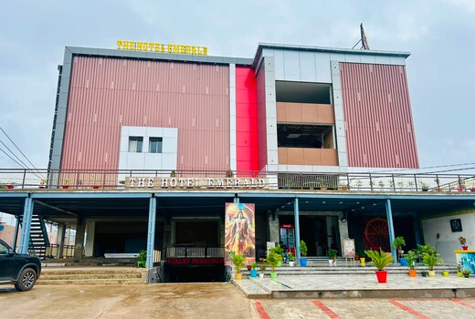 The Hotel Emerald