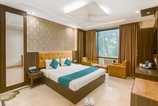 Hotel Panickers Residency - Luxury Hotel