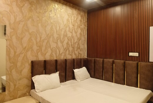 Shri radhe sagar hotel