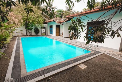 Orchid Villa by Paradise