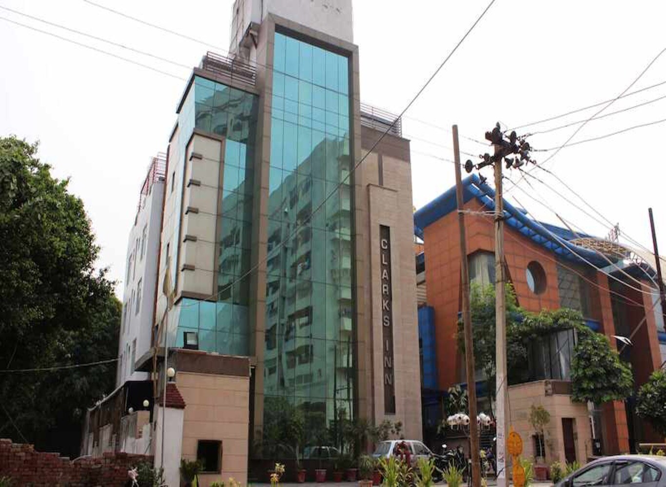 Hotel CLARK INN KAUSHAMBI