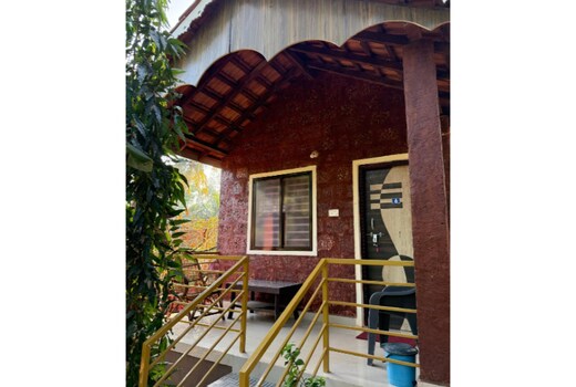 Stone guest house