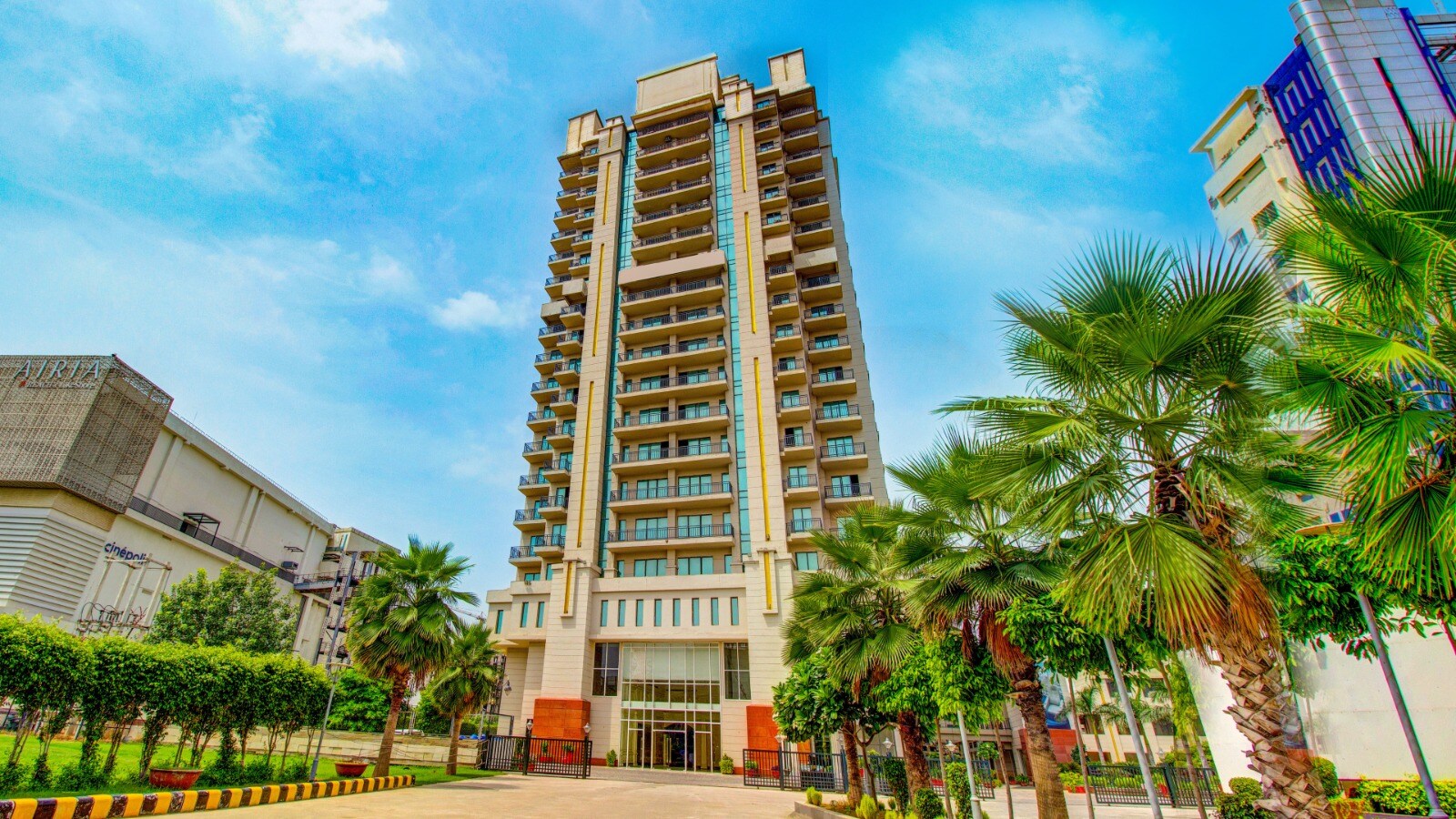 Rhythm Gurugram, Hotel & Suites, Sohna Road