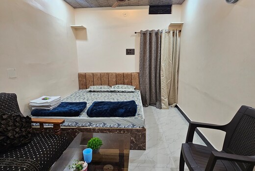 Shri Mahakaleshwar Homestay