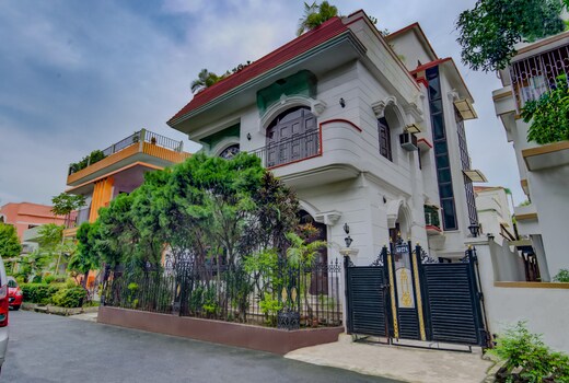Khanna House Luxurious Marble Bungalow in Salt Lake