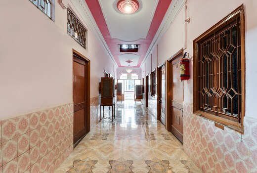 Hotel O Flagship Hotel New Lucknow