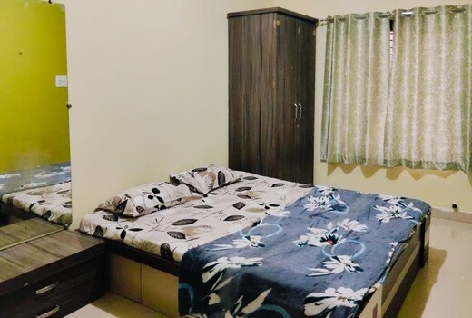 Anika Guest House