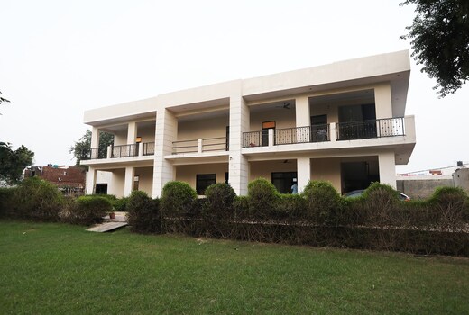 The Maharana Farms