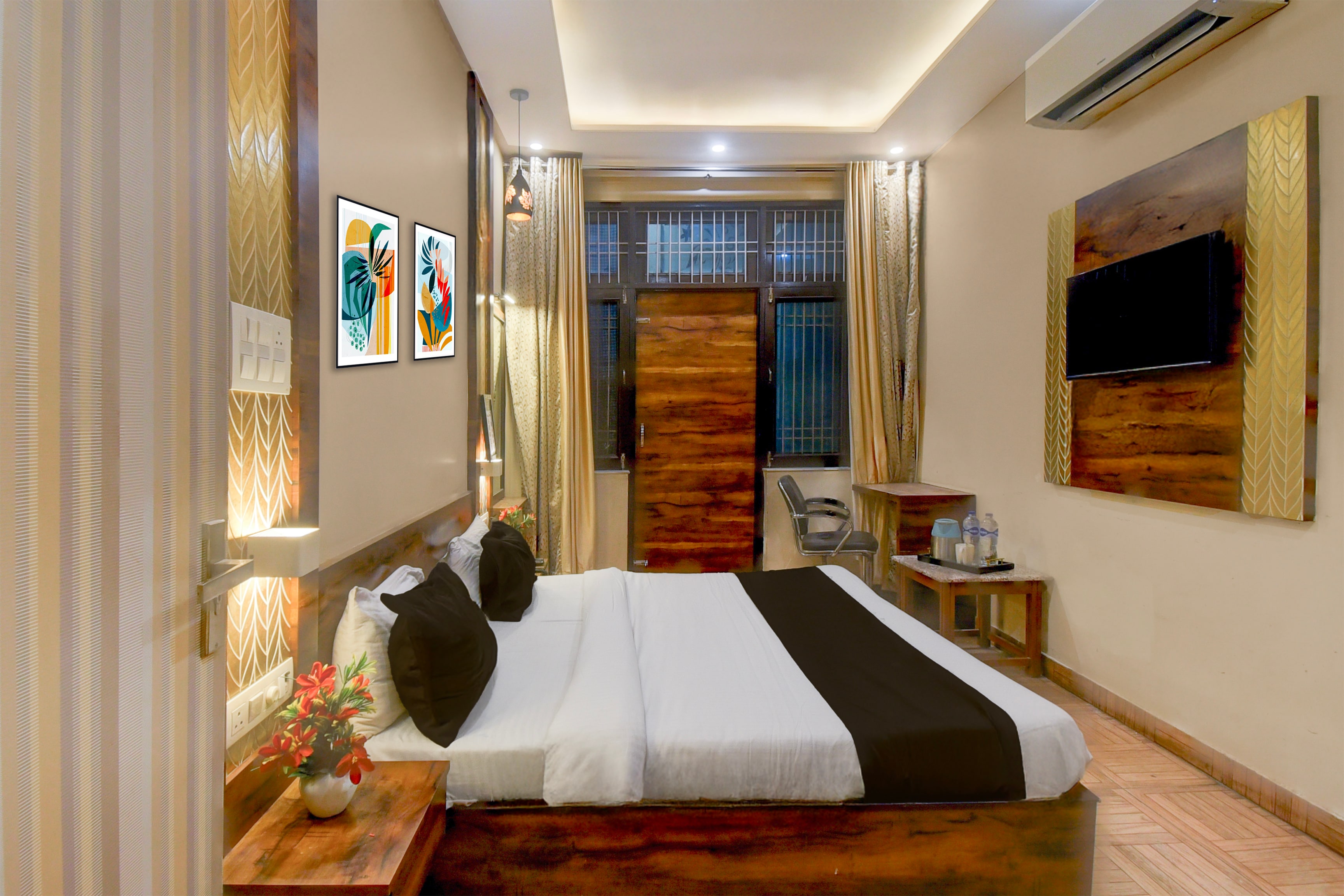 Flagship Aishwarya Inn