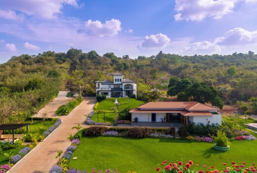 Ultra Luxury Lavender Villa 7BHK |Pvt Heated Pool|Car