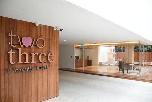 TwoThree - A Homely Hotel