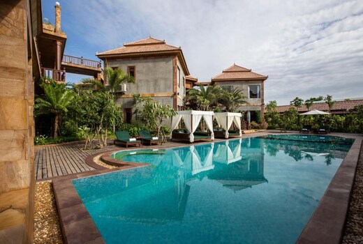 Model Temple Resort And Spa