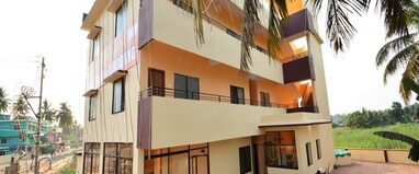 SRI SIGANDURESHWARI BOARDING & LODGING