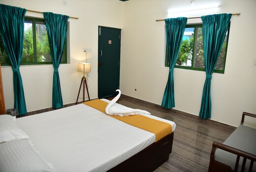 The Greenwoods Homestay