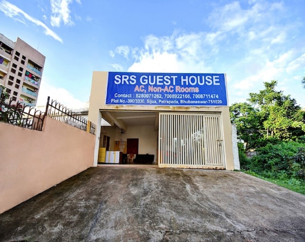 S.R.S. GUEST HOUSE