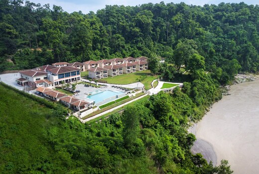 Regenta Resort & Spa By Riverside